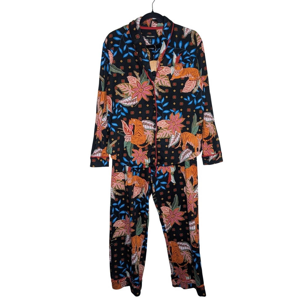 Room Service Womens Pajama Set Medium Black Tiger Tropical Floral Long Sleeve M